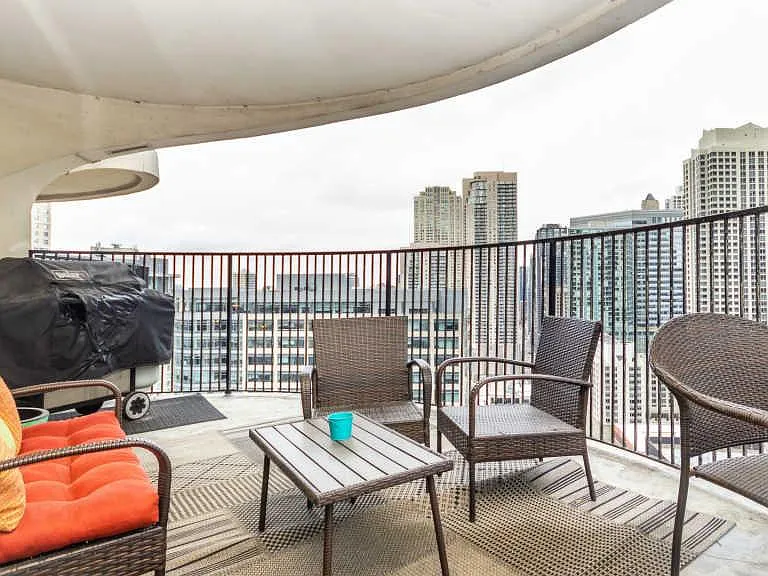 300 N State St #2830 — Photo 16