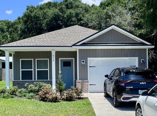 814 E Williams Ave, Crestview, FL 32539