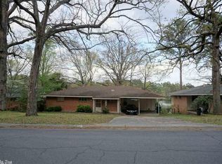34 Lakeshore Dr, Little Rock, AR 72204