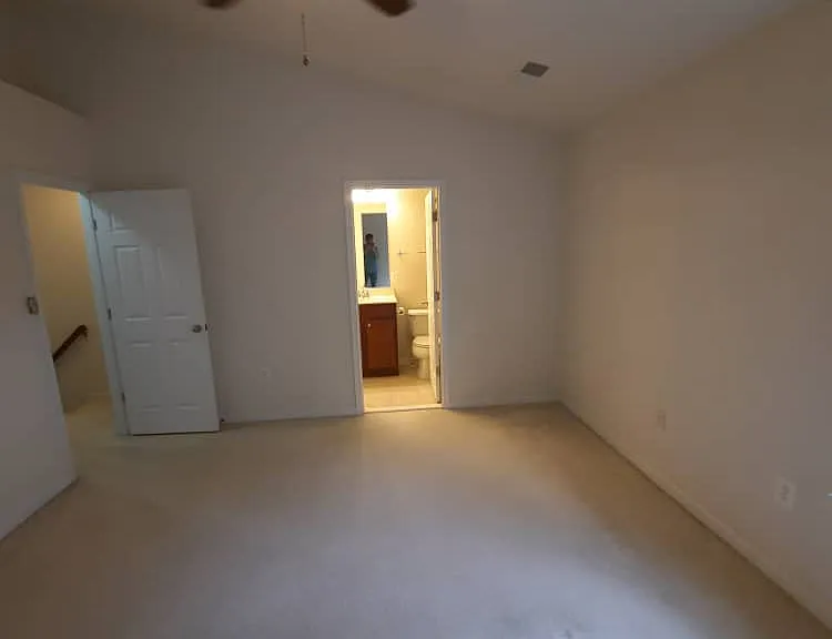 2nd Floor - Master Bedroom