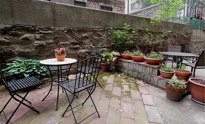 Sold by Corcoran | media 16