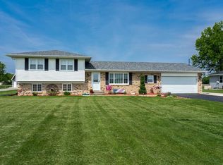 4400 180th St N, East Moline, IL 61244