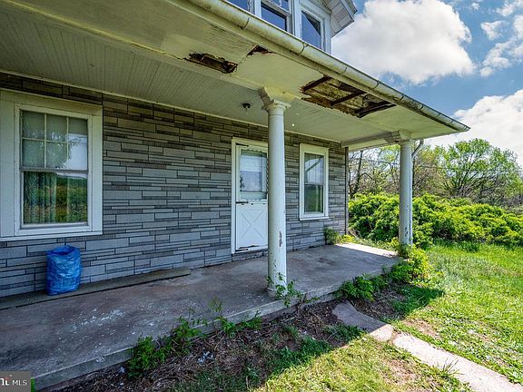 27th image of 491 Gunhart Rd