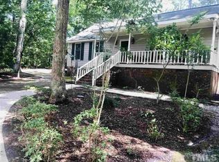 1012 Homestead Pl, Zebulon, NC 27597