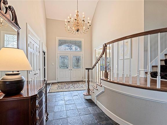 5th image of 13816 Goodman St