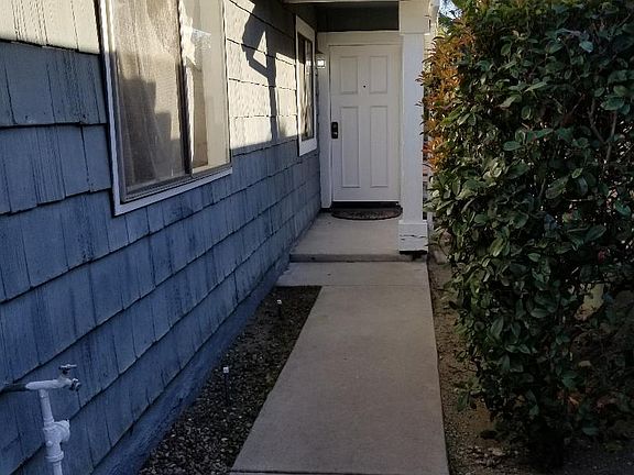 Entry walk way