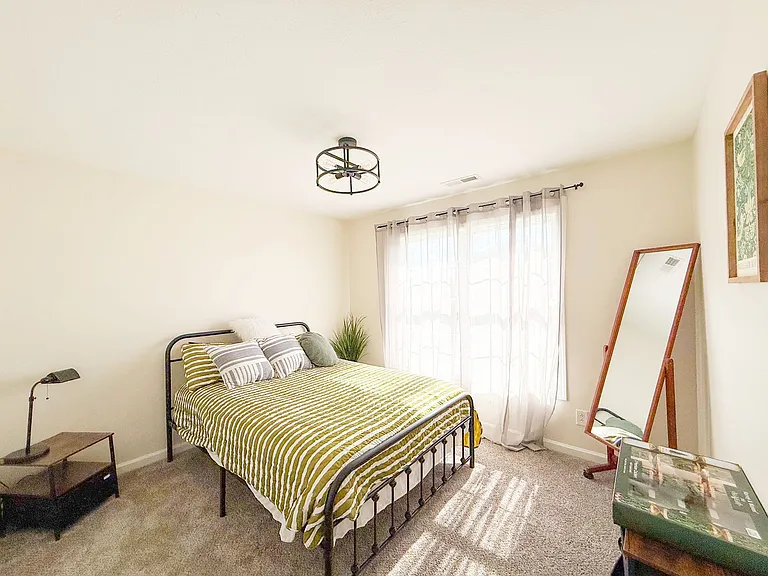 670 Superior Ln — Photo 22
