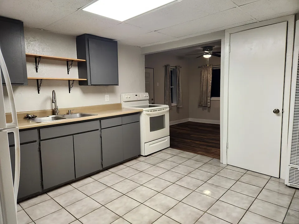 2840 Goodells Rd #3