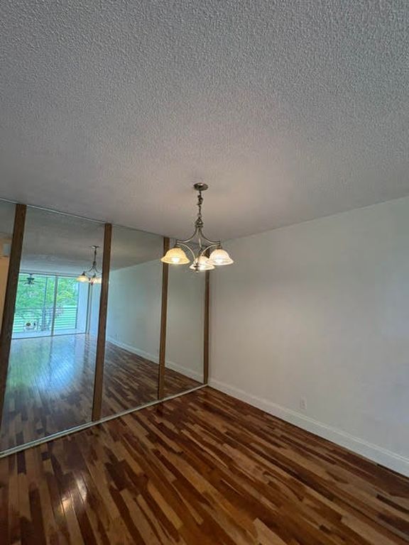 3800 Oaks Clubhouse Drive Unit 211, photo 7
