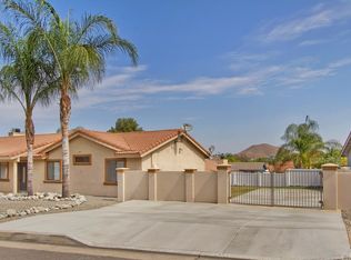 30380 Buck Tail Dr, Canyon Lake, CA 92587