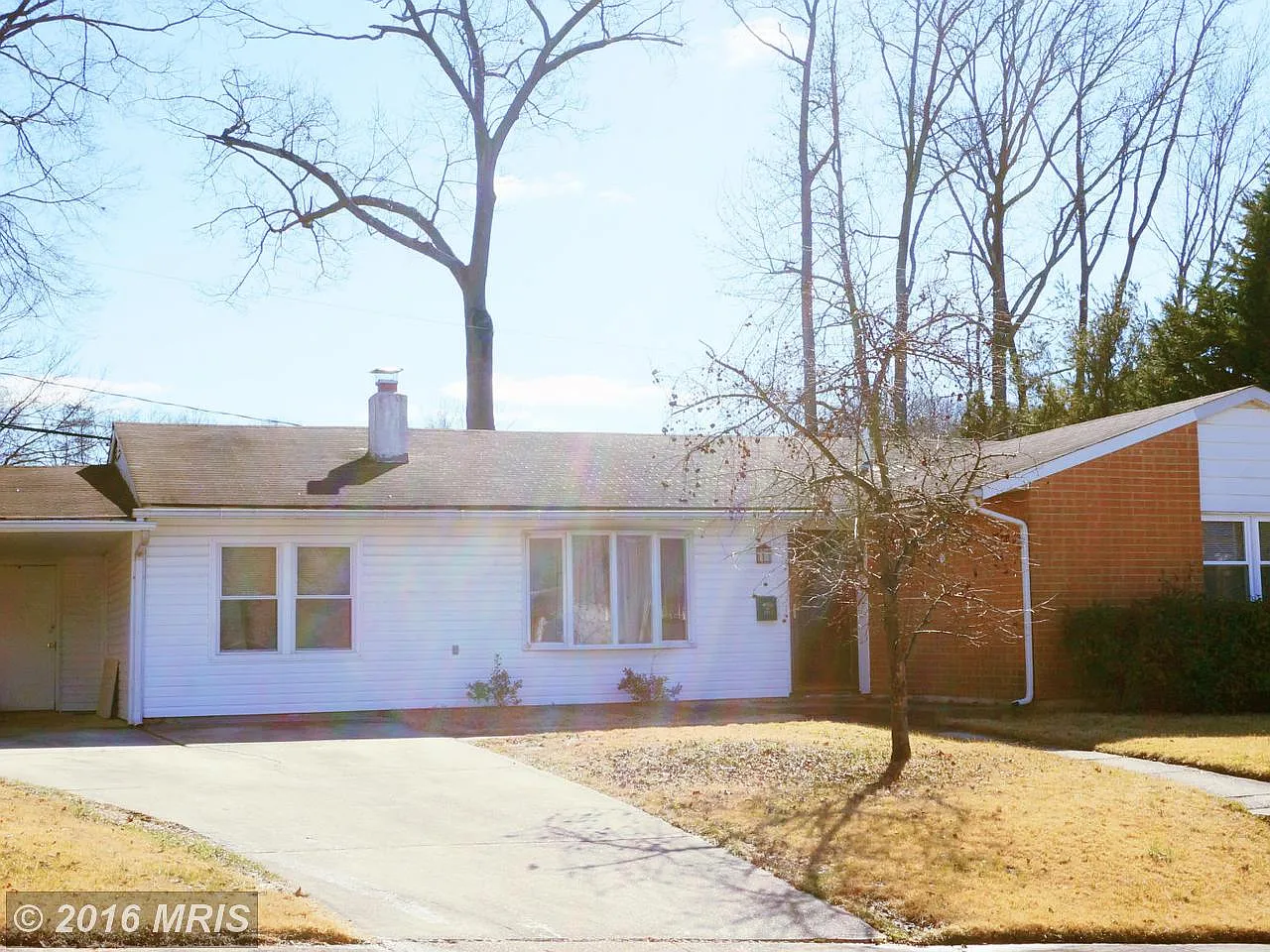 1011 Emmerick Dr photo 1