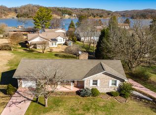 601 Rodney Rd, Lenoir City, TN 37772