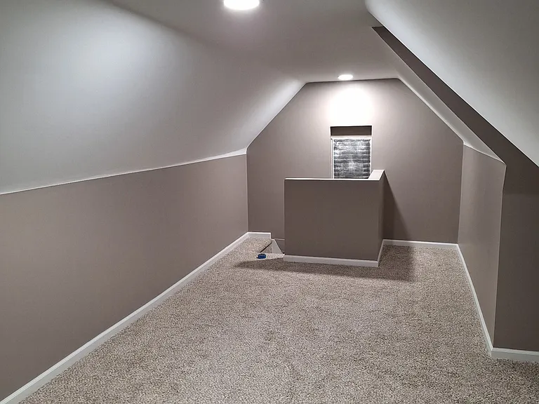 745 Franklin Ave — Photo 2
