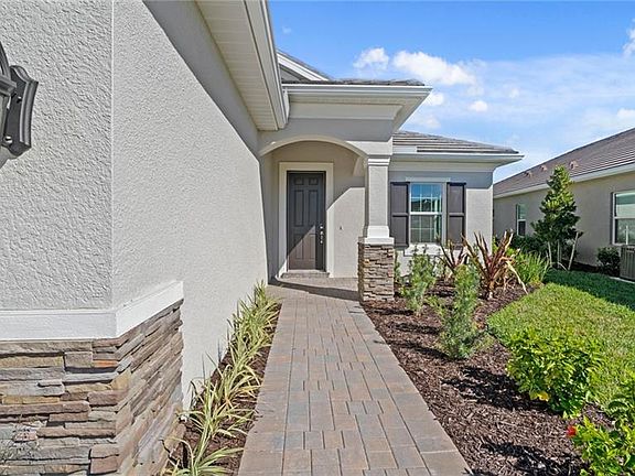 2nd image of 2968 Heritage Pines DR