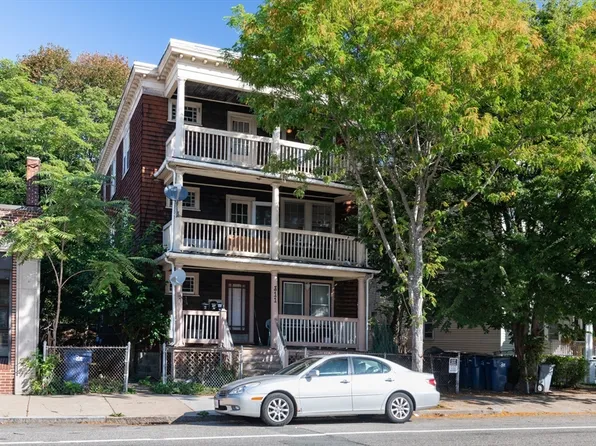 311 Belgrade Ave, Boston, MA 02131