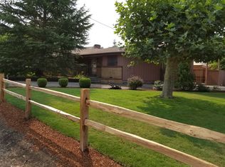 945 NE Brooklyn Ave, Roseburg, OR