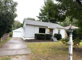 1402 W Clark St, Champaign, IL 61821