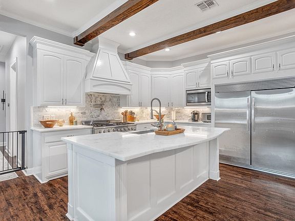 5th image of 3688 E Cabella Dr