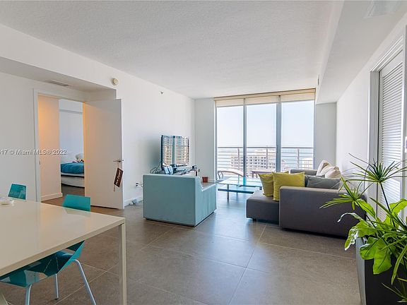 4th image of 335 Biscayne Blvd APT 3707