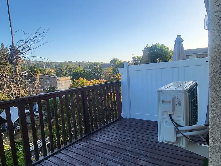 910 Sonora Ave — Photo 7