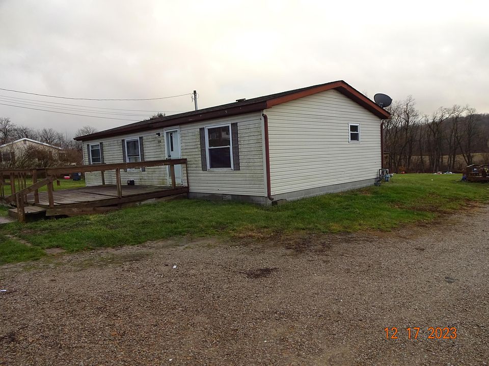 1st image of 395 Irving Wick Dr E