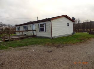 395 Irving Wick Dr E, Heath, OH 43056