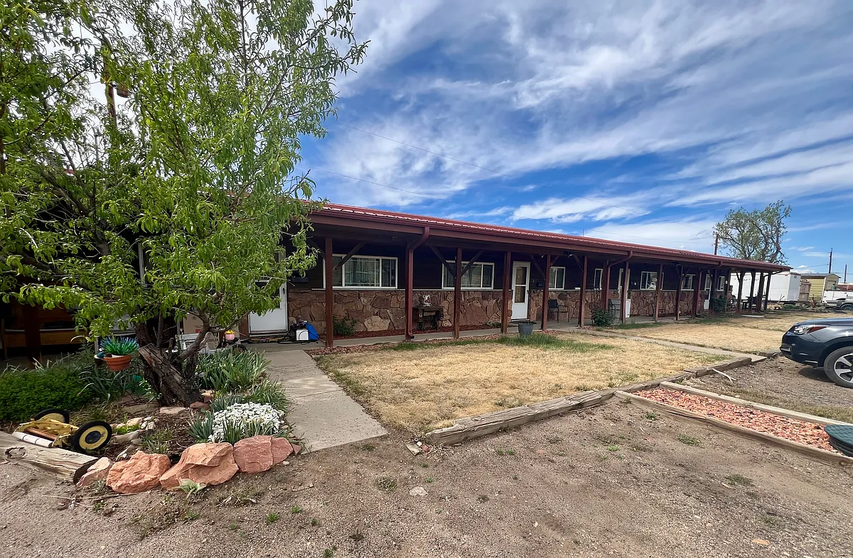 Building Photo - 1410 S Foothills Hwy #3
