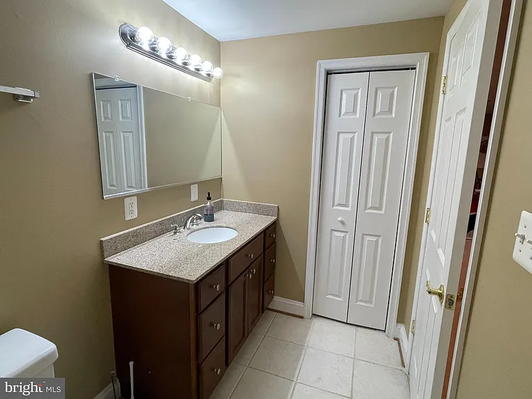 20671 Stillpond Ct — Photo 46