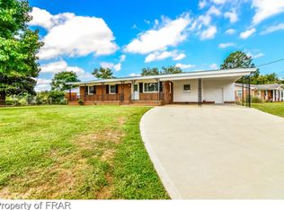 5403 Plateau Rd, Fayetteville, NC 28303