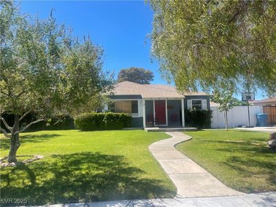 1206 Douglas Dr, Las Vegas, NV, 89102