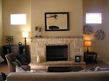 4th image of 1011 Oak Turn