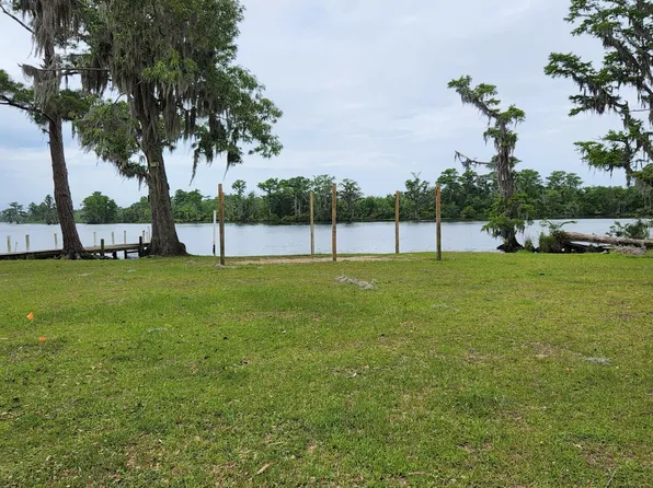1917 Jimmys Road, New Bern, NC 28560