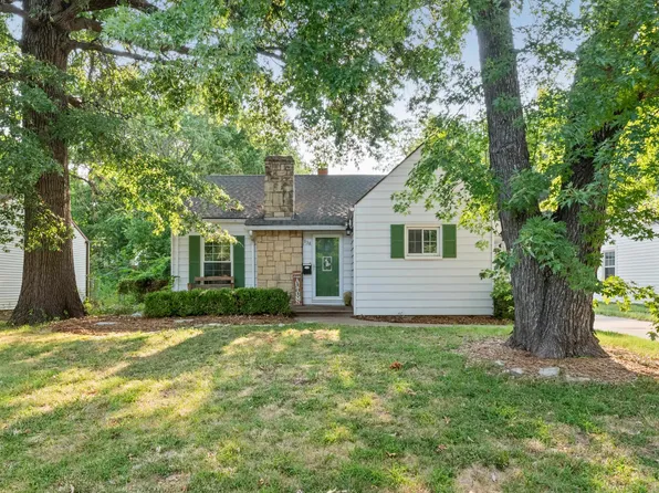 938 S Holyoke Ave, Wichita, KS 67218