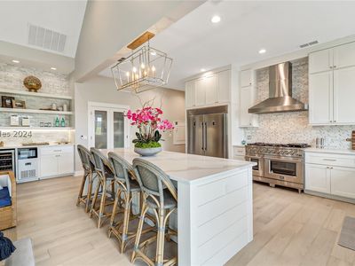 28 Cedar Ln, Hilton Head Island, SC, 29926