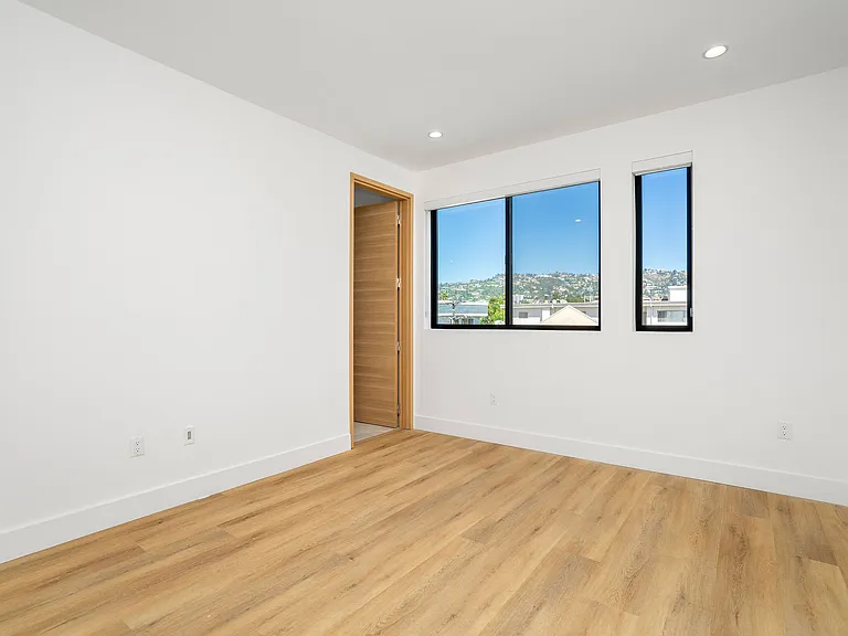 111 N Orlando Ave #1/2 — Photo 7