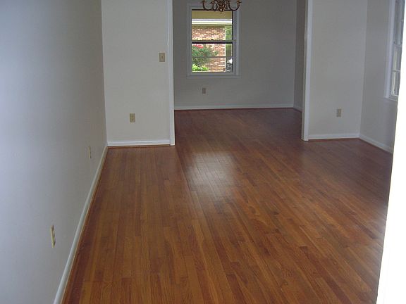 Living room / dining room