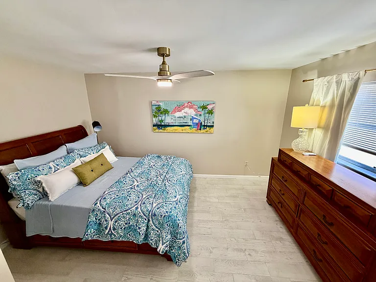220 Park Blvd N #203 — Photo 7