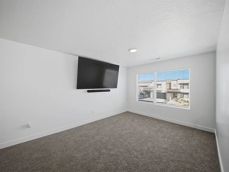 1677 S Cedar Mesa Dr — Photo 19