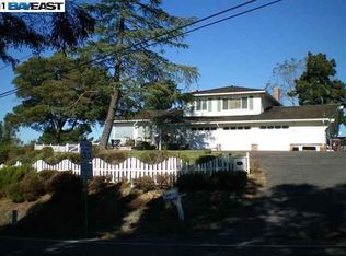 25768 Fairview Ave, Hayward, CA