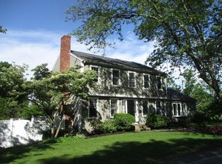 40 Hill St, Cohasset, MA 02025