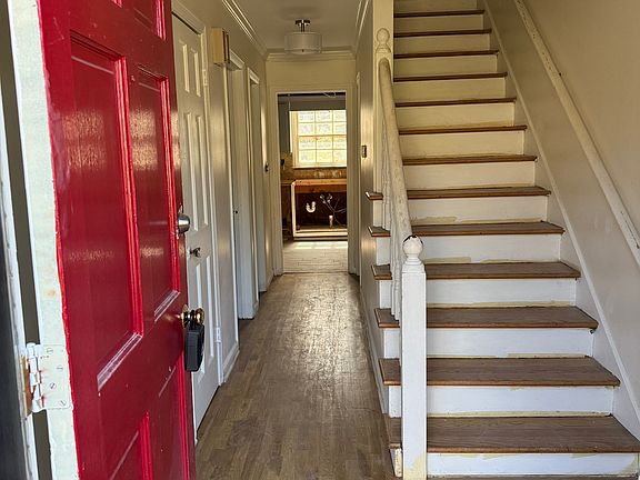 3rd image of 3669 Greentree Farms Dr