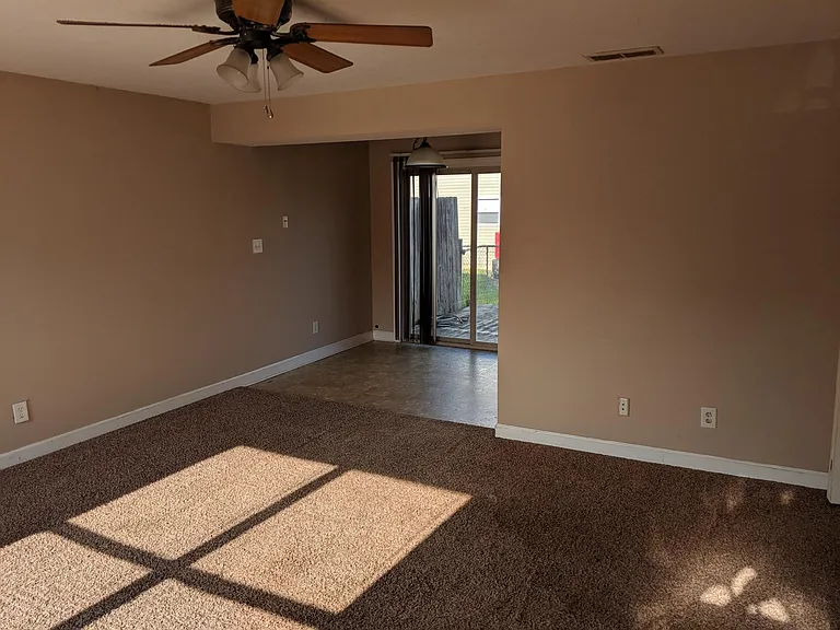 239 Lehr Dr — Photo 9
