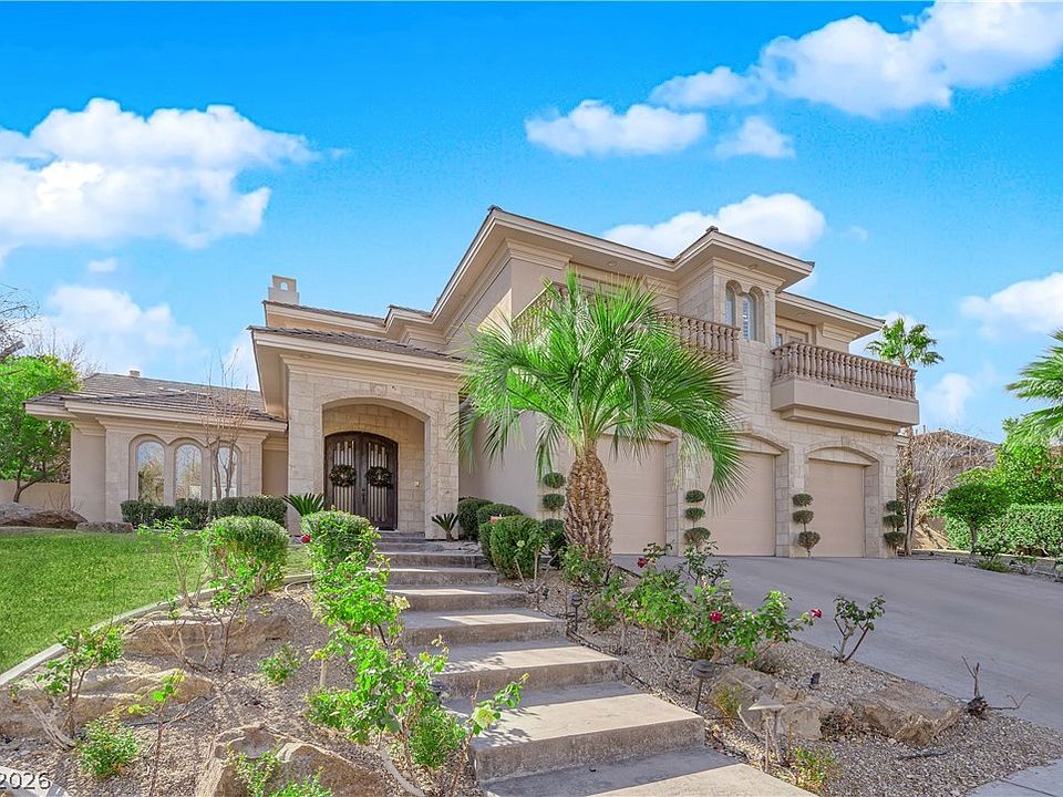 1st image of 807 Canyon Greens Dr