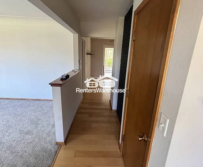 811 Myrtle St — Photo 10