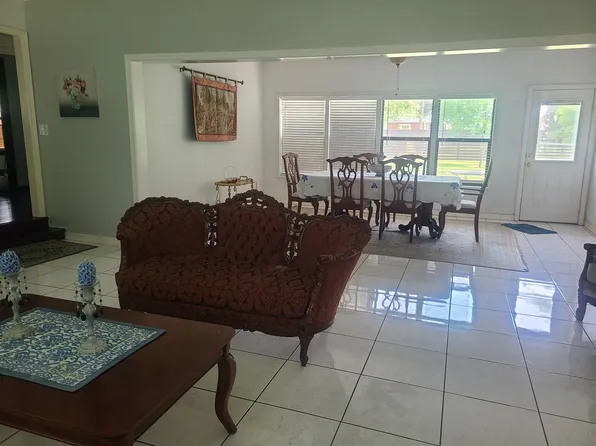 216 Enfield Rd, Edinburg, TX 78539