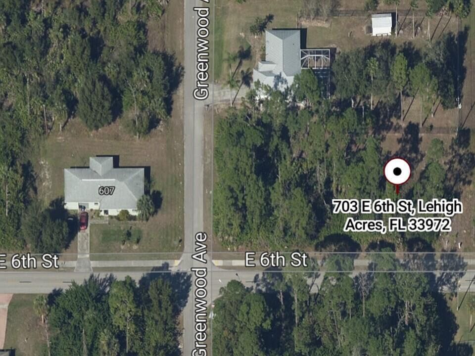 2nd image of 703 E 6th Street