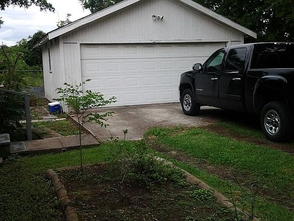 5th image of 1413 Gieffers St