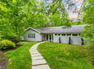 7616 Huron St, Philadelphia, PA 19118