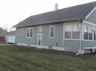 1165 E 10th St, Fremont, NE 68025