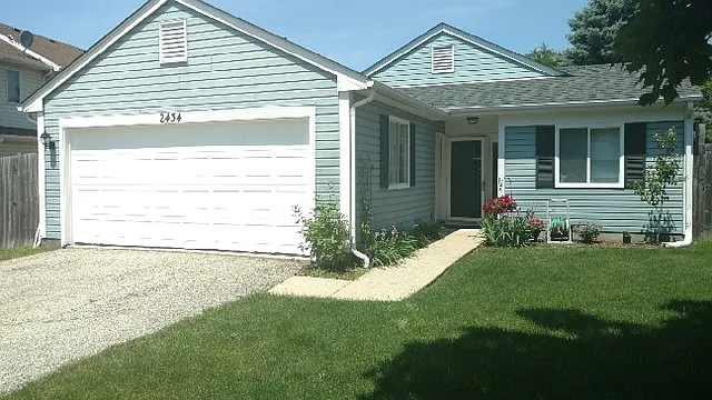 2434 Sunlight Ct photo 1